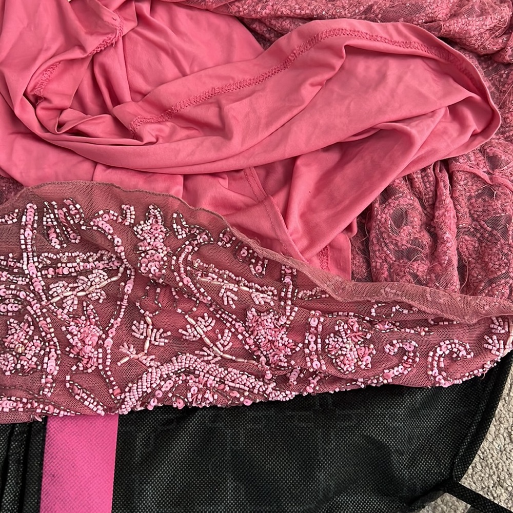 Sherri Hill Pink beaded prom dress size 00 - Picture 7 of 9